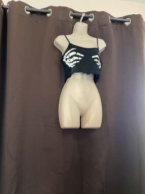 SHEIN Skeleton Hand Print Spaghetti Strap Crop Top